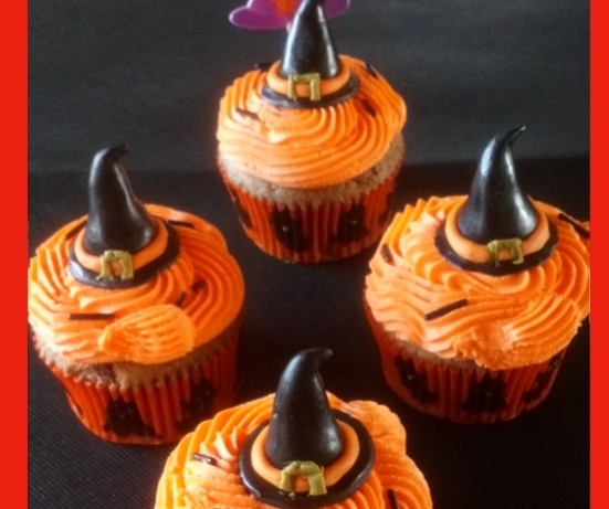 witches hat halloween cupcake