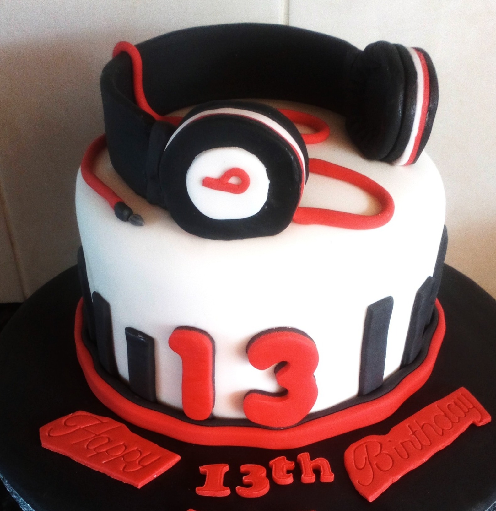 boys 13th birthday headphones music cake