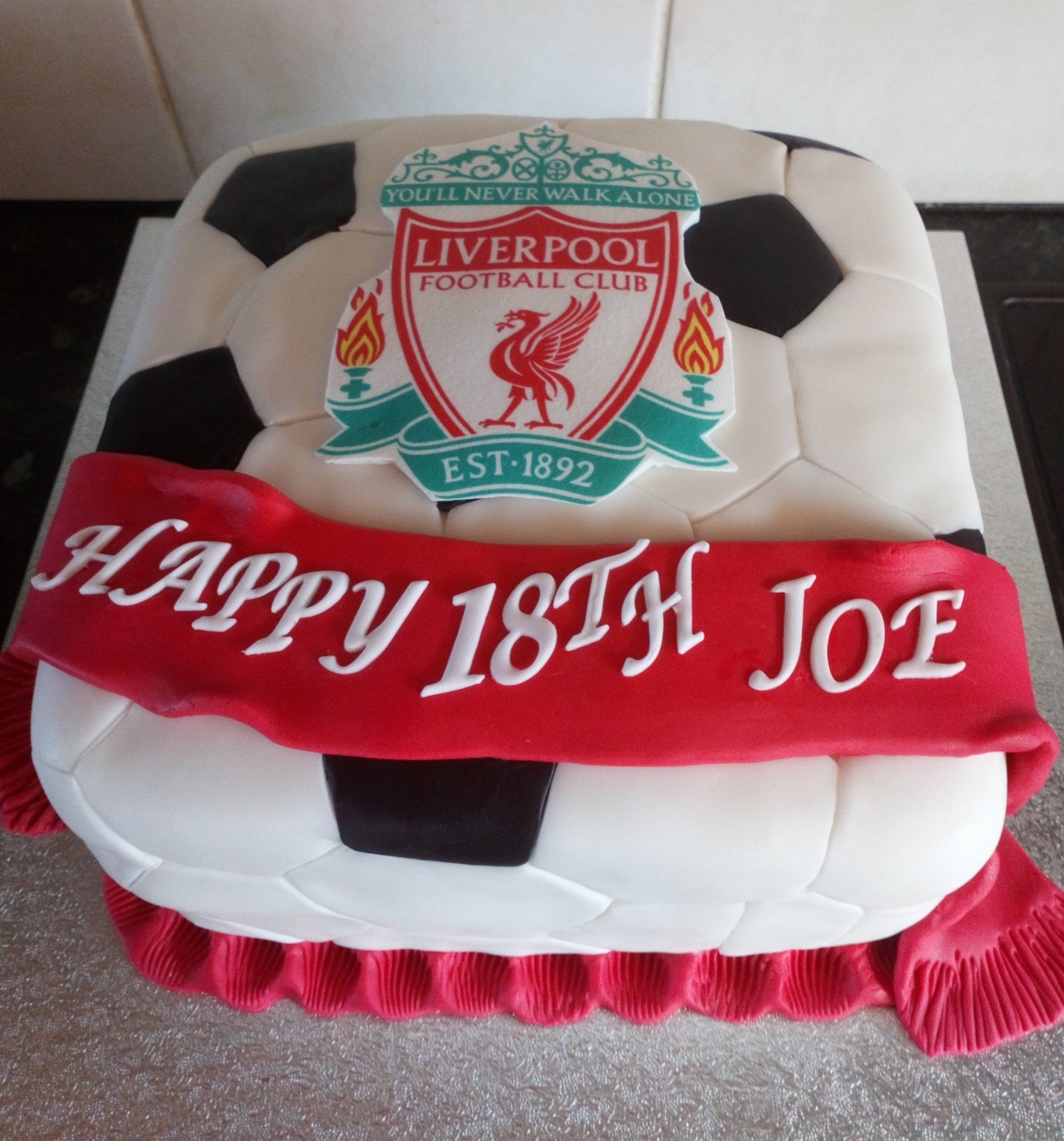 Football team inspired birthday cake