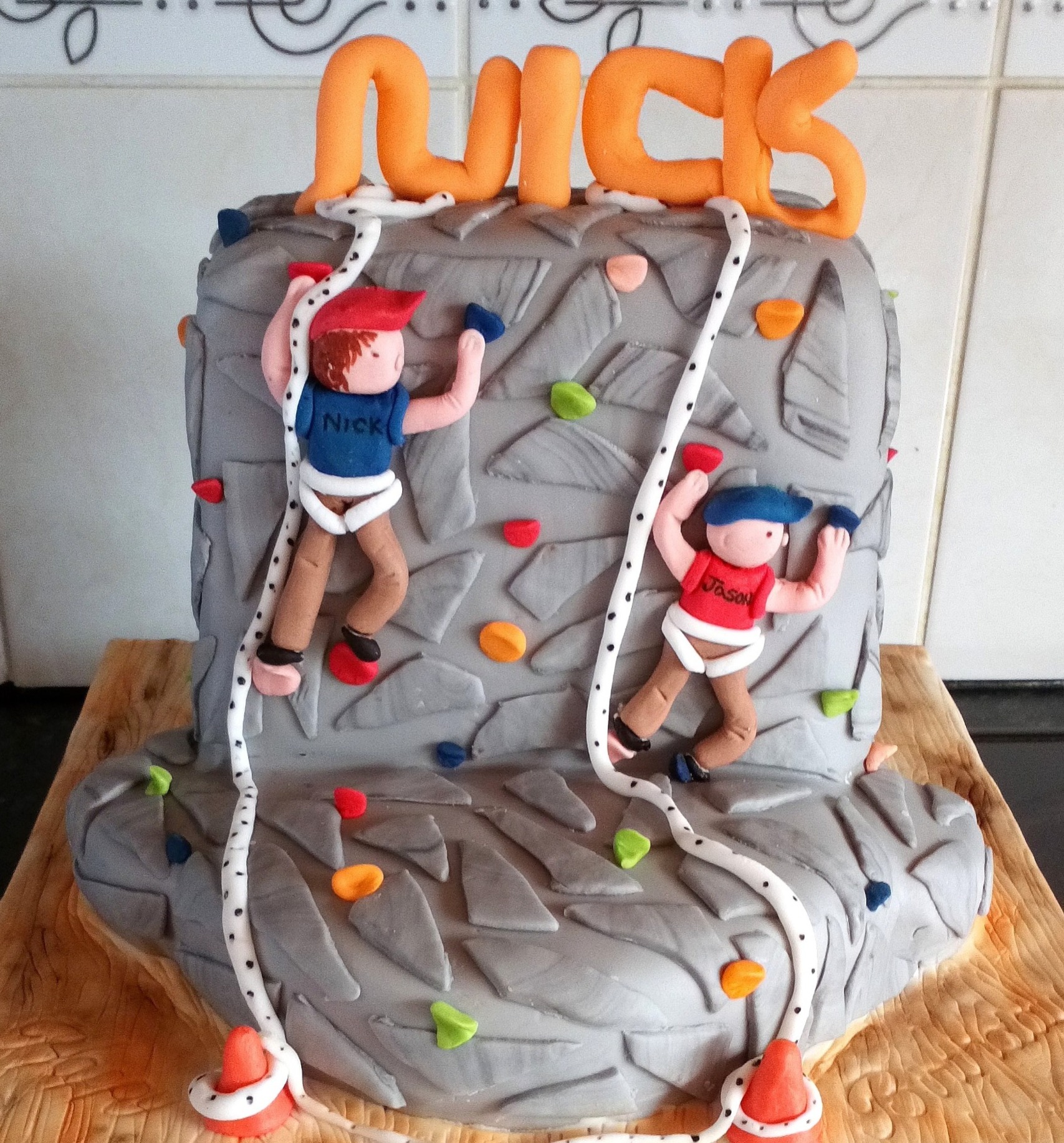 Mens indoor rock climbing birthday cake