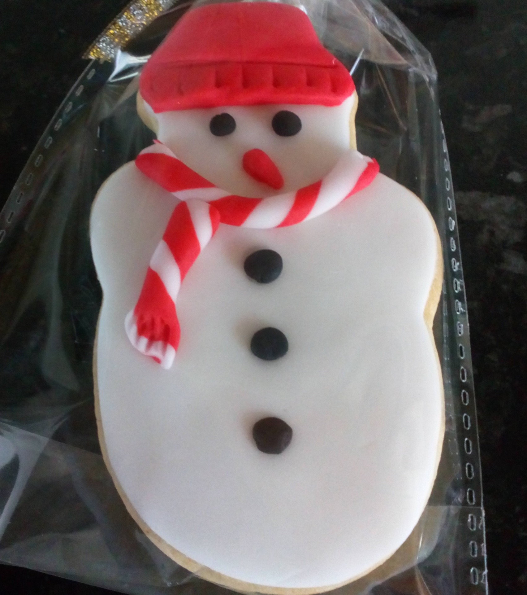 snowman iced cookie