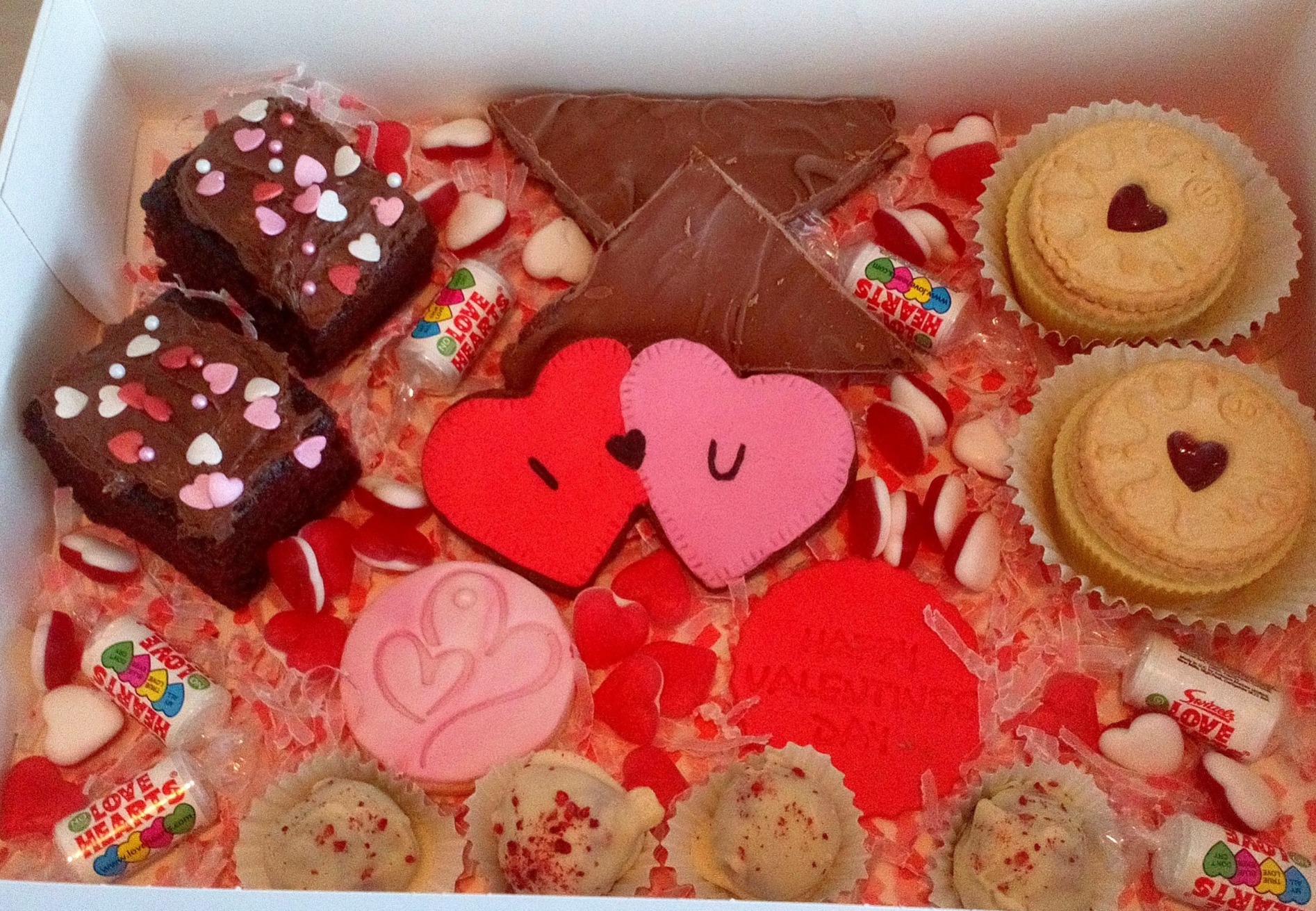 Large valentines treat box