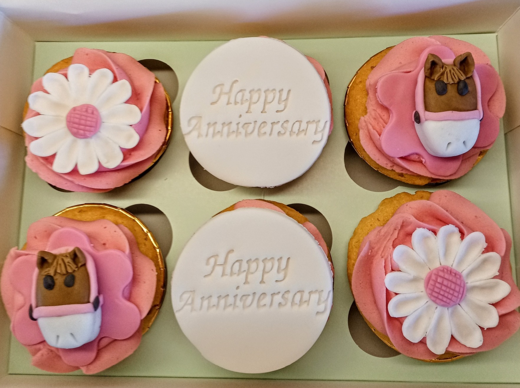 Horses and sunflowers anniversary cupcakes