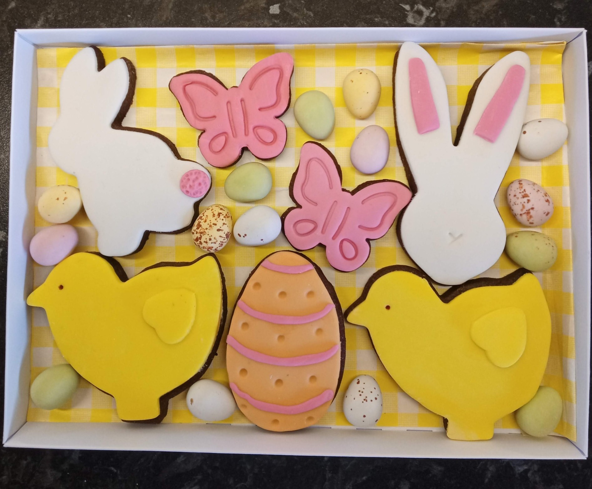 Bunny and chick easter cookie box