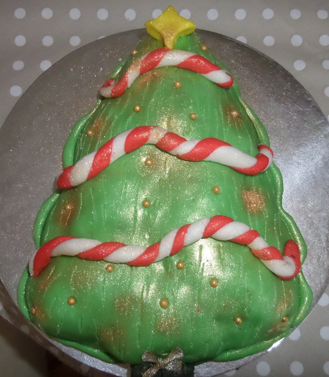 Christmas tree shaped sponge cake