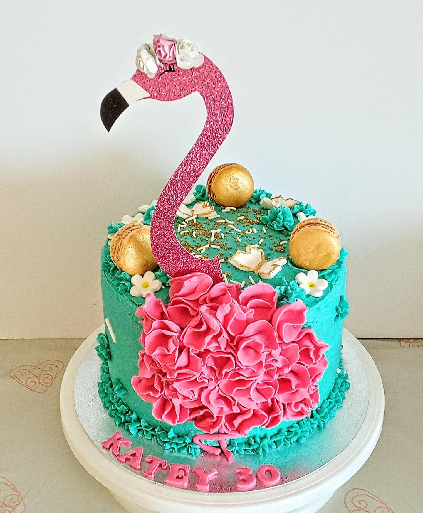 Pink flamingo buttercream birthday cake