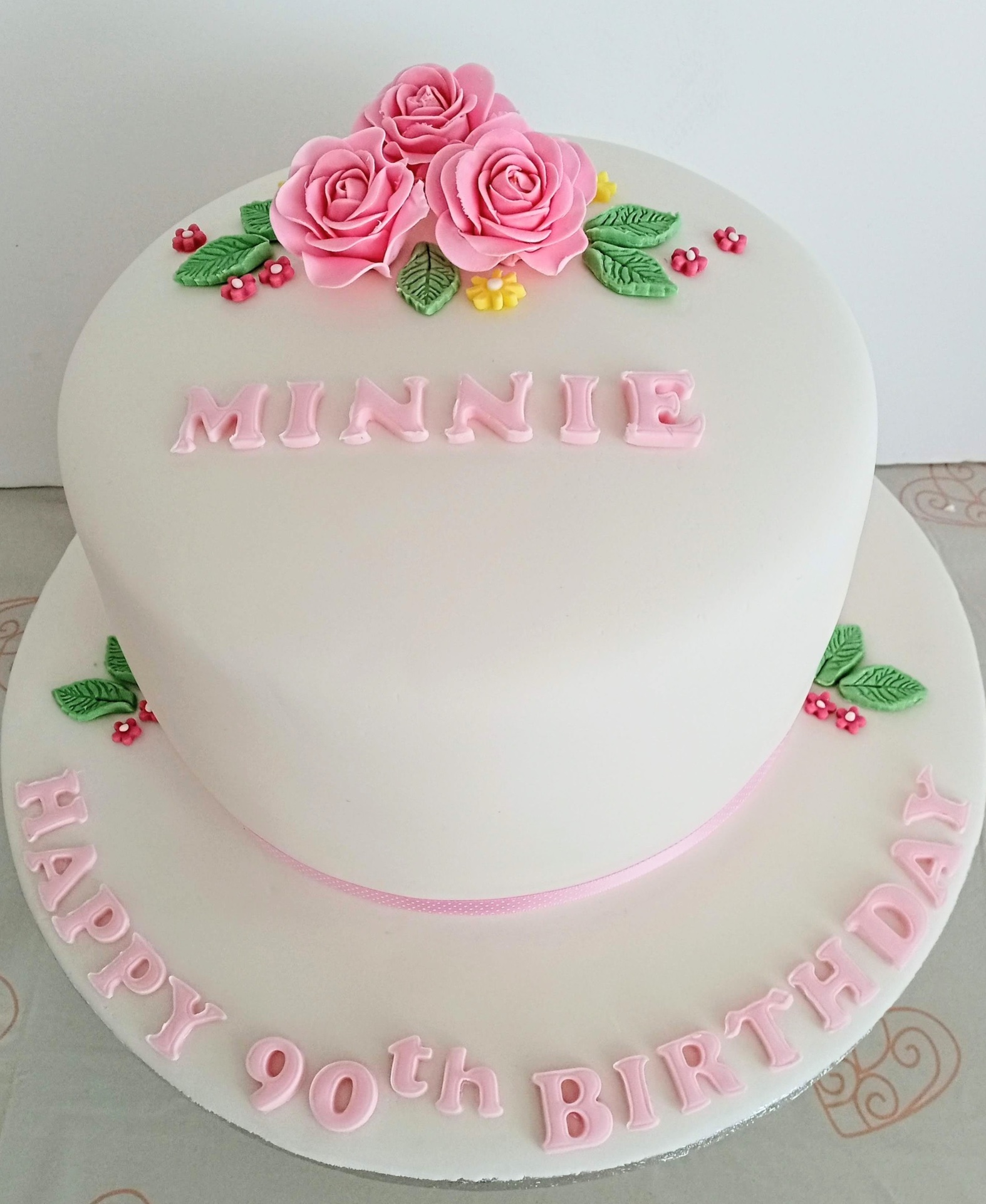 elegant ladies 90th birthday cake the sugar rose bouquet