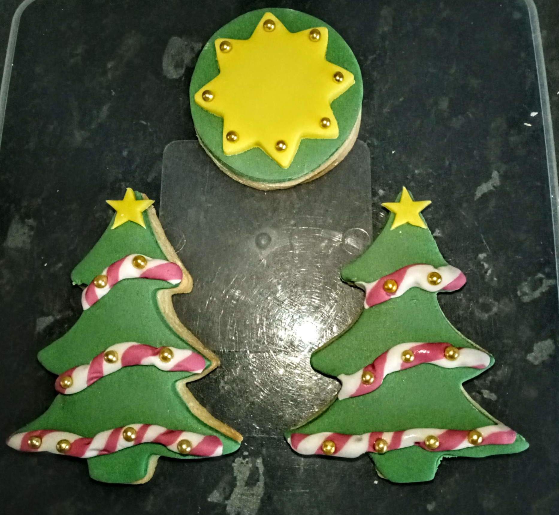 Christmas tree and star cookie