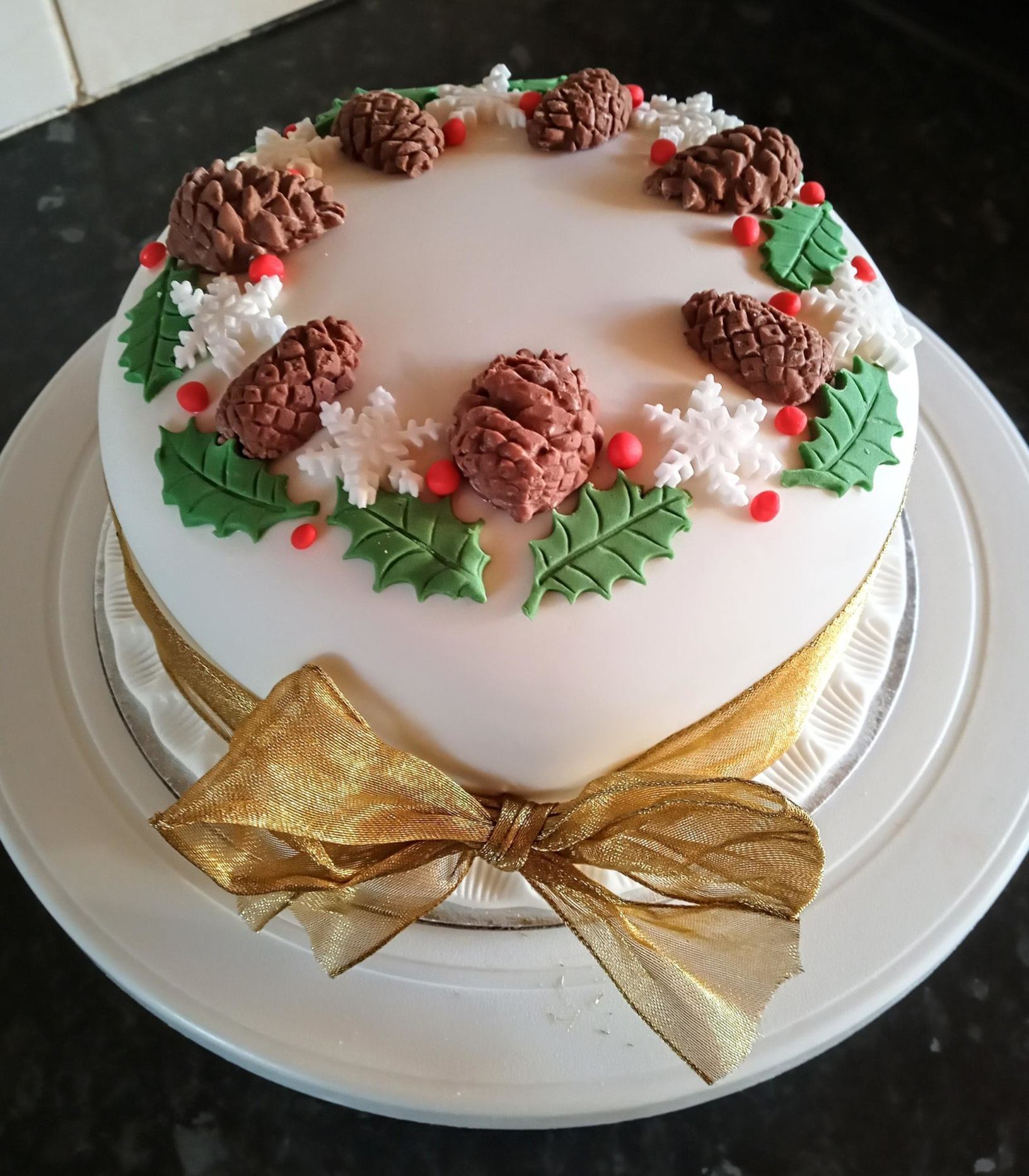 A 6inch cone wreath christmas fruit cake