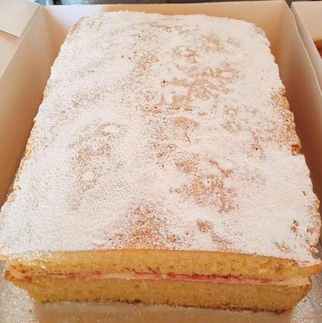 Large plain victoria sponge cake
