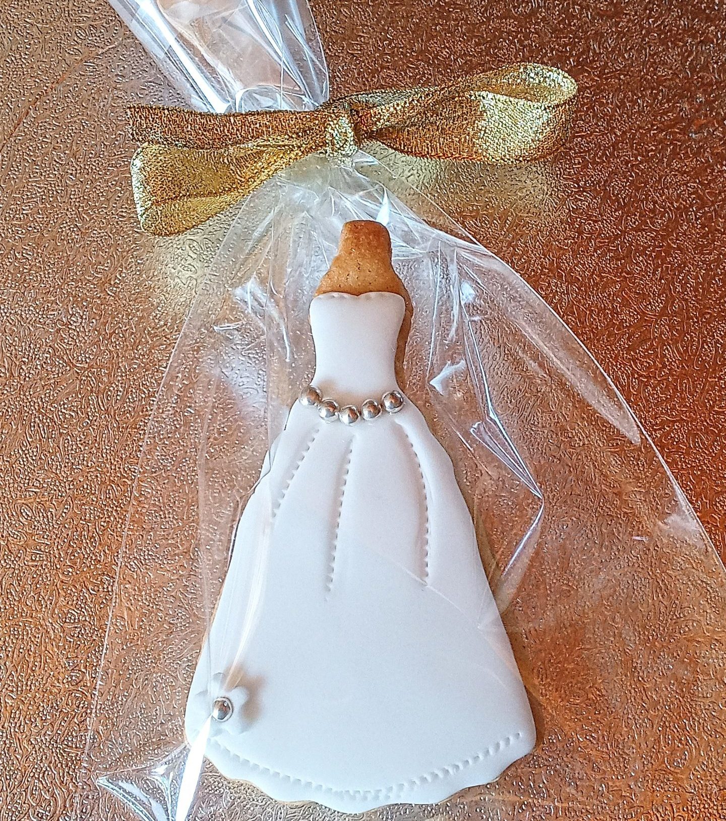 Prom night or bridal dress cookie - style 2