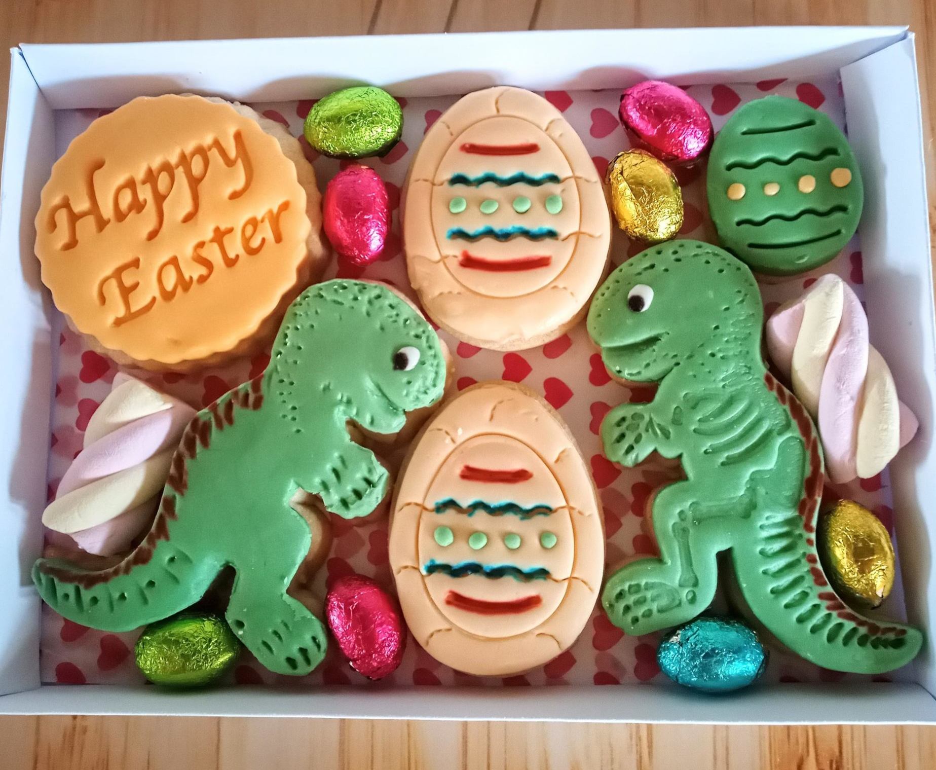 Dinosaurs happy easter cookie box