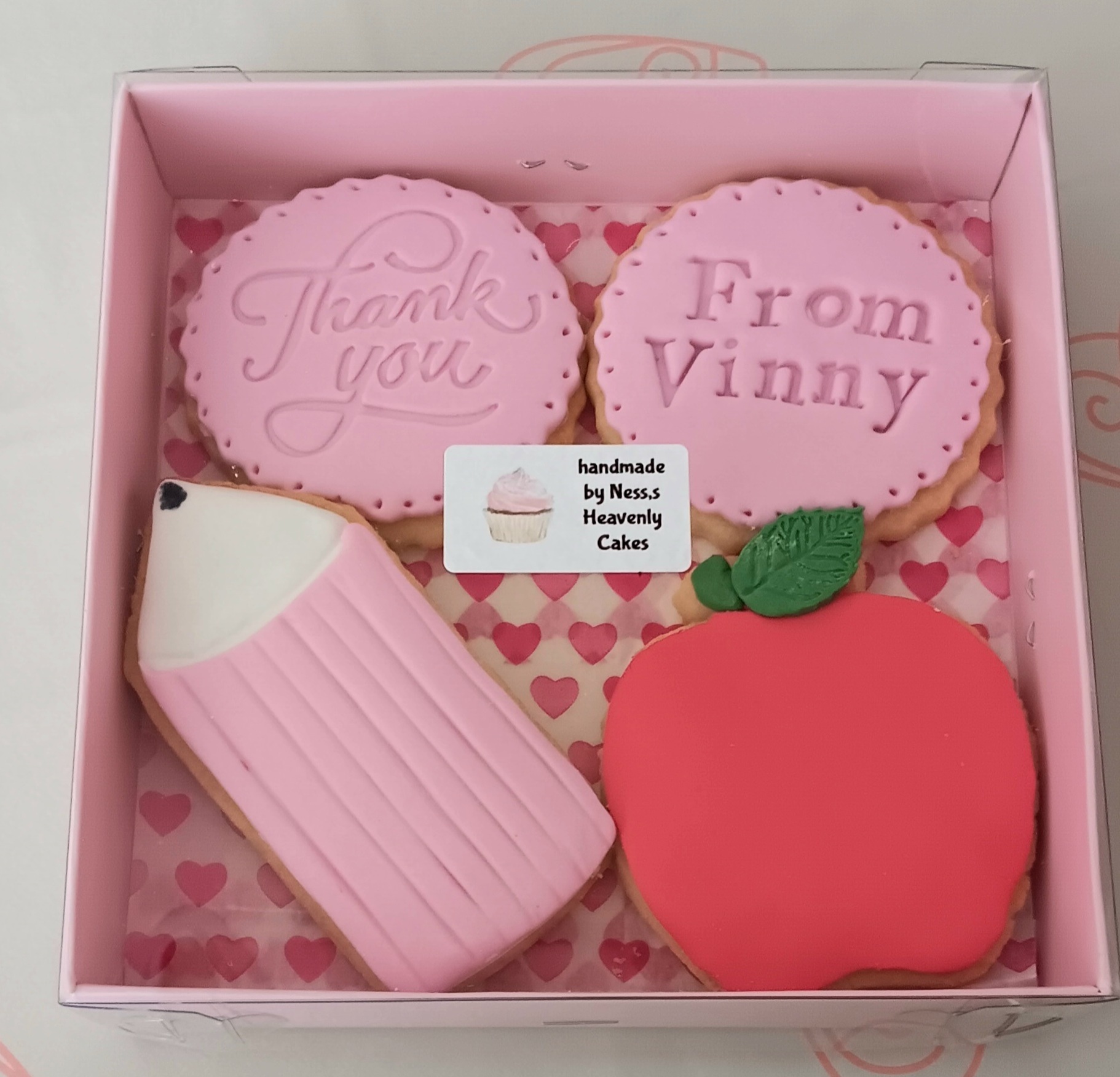 "Thank you teacher" pink cookie box